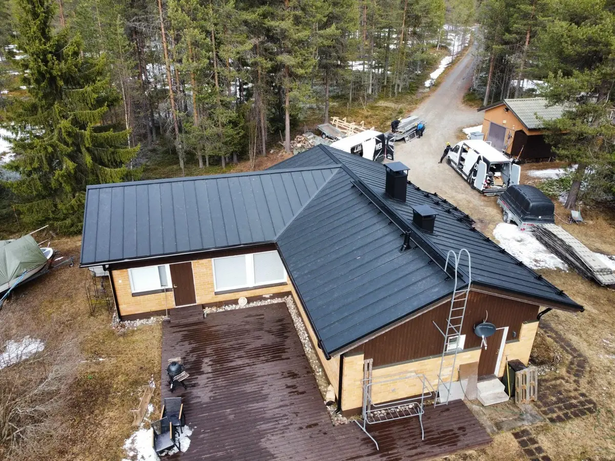 Kattoremontti - millaisiin kustannuksiin kannattaa varautua?